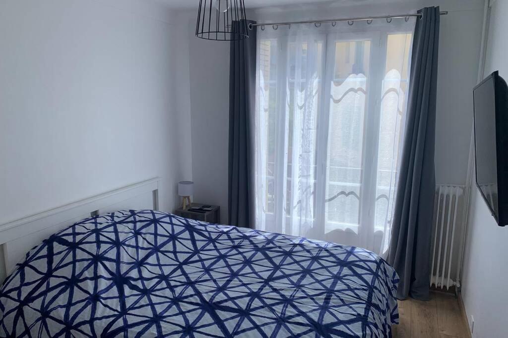 Grand F4 En Centre Ville Proche Gare Et Mer Apartment